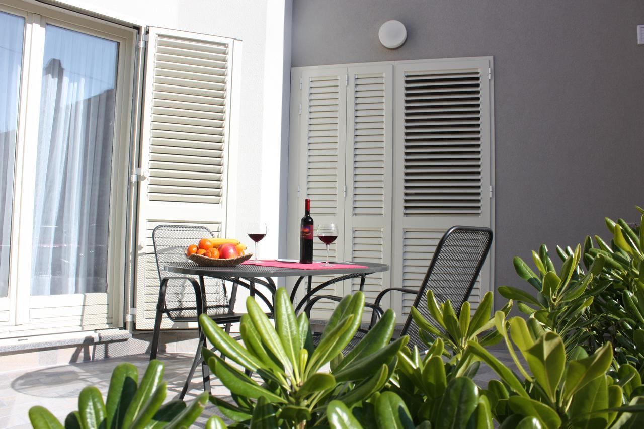 Aurora Apartments Šibenik Exterior foto